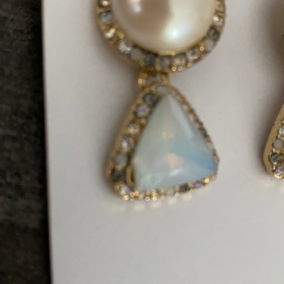 Baublebar (1) NWT STUD PEARL EARRINGS - Picture 3 of 8